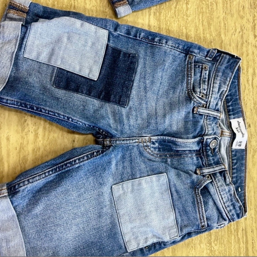 (2-pair) Abercrombie Kids Blue Patchwork Shorts